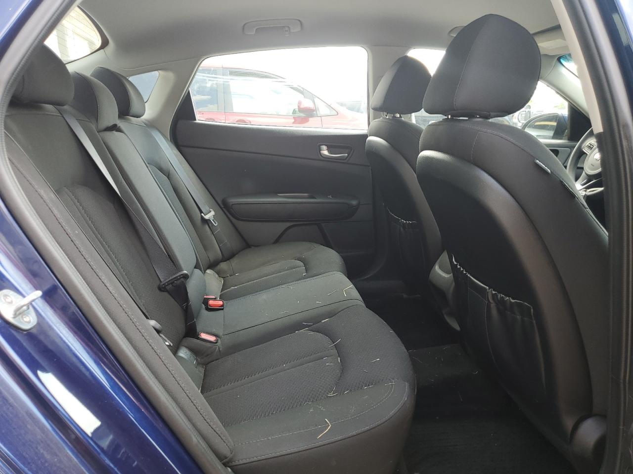 KIA OPTIMA 2018 VIN 5XXGT4L33JG197572 фото 10