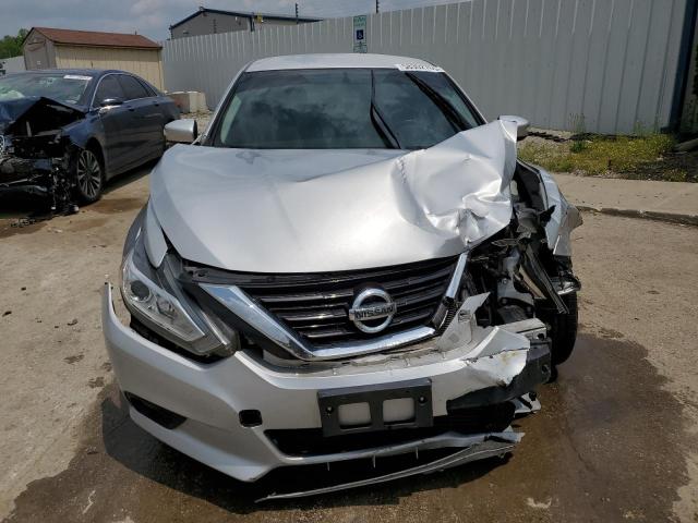  NISSAN ALTIMA 2018 Серебристый