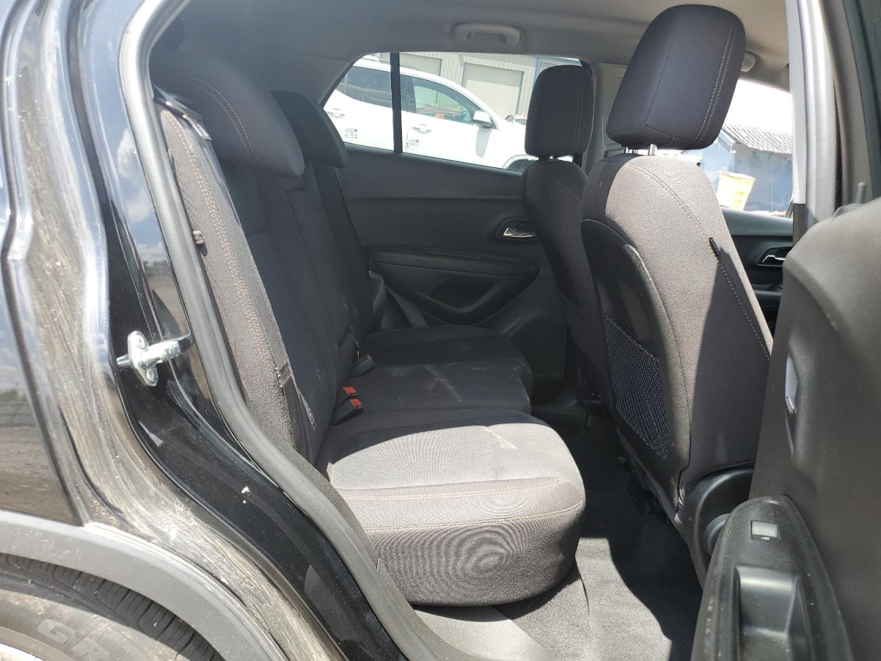 2019 Chevrolet Trax Ls VIN: 3GNCJKSB6KL381998 Lot: 62742545