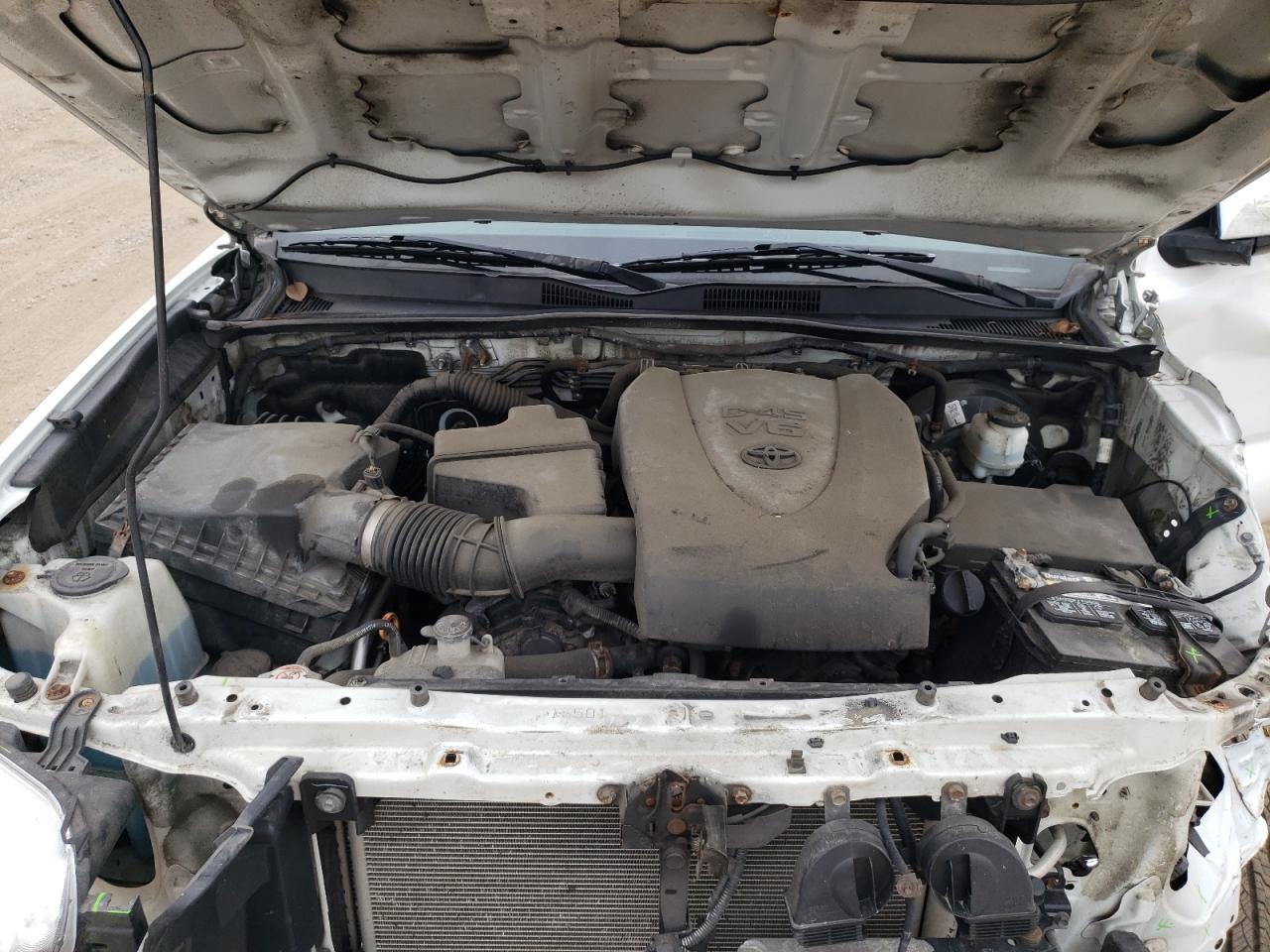 2018 Toyota Tacoma Double Cab VIN: 5TFCZ5AN8JX143832 Lot: 60619855