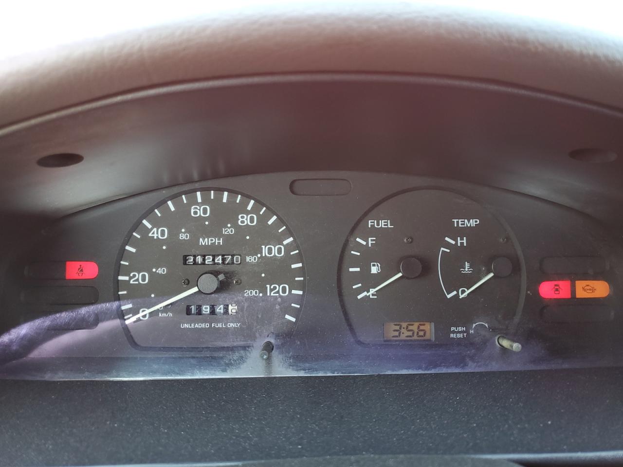 1994 Nissan Sentra E VIN: 1N4EB31P5RC831945 Lot: 60552745