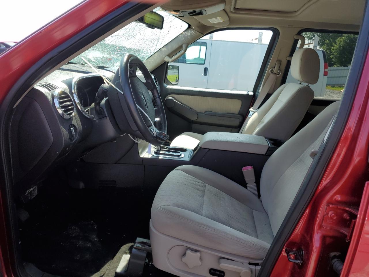 2008 Ford Explorer Xlt VIN: 1FMEU73E68UB18368 Lot: 59526225