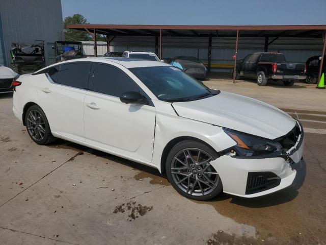  NISSAN ALTIMA 2023 White