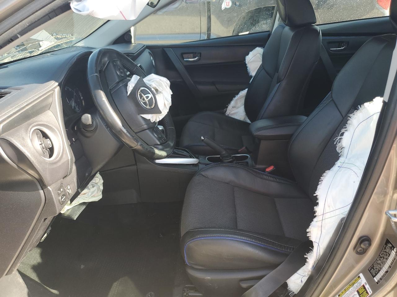 2017 Toyota Corolla L VIN: 5YFBURHE5HP591218 Lot: 62511535