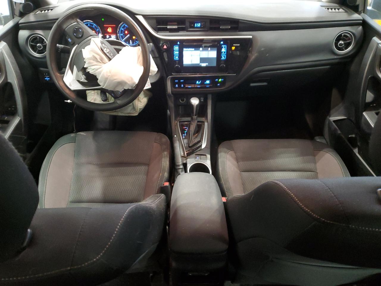 2017 Toyota Corolla L VIN: 2T1BURHE5HC815247 Lot: 60937095