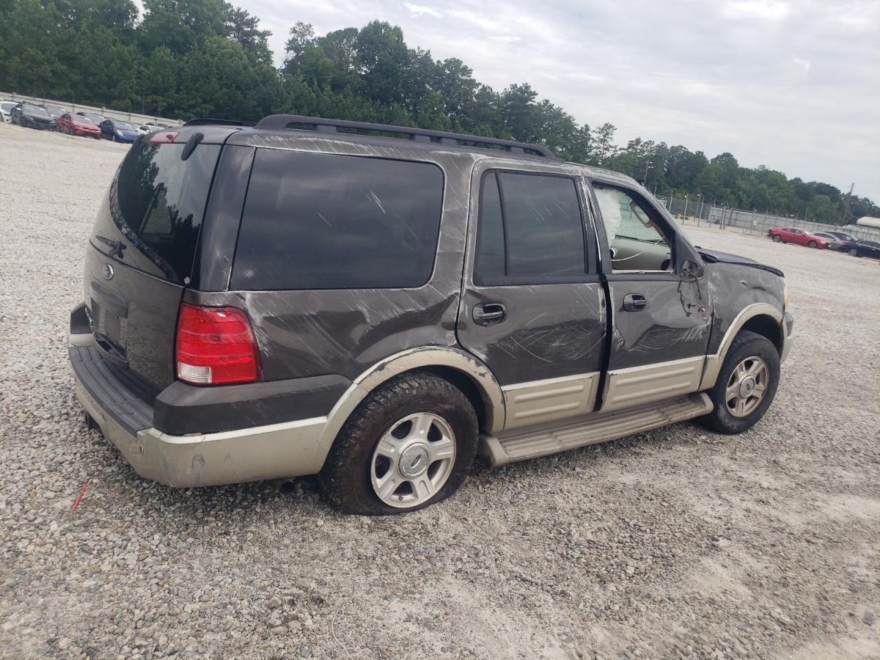 FORD EXPEDITION 2006 VIN 1FMFU18556LA04472 фото 3