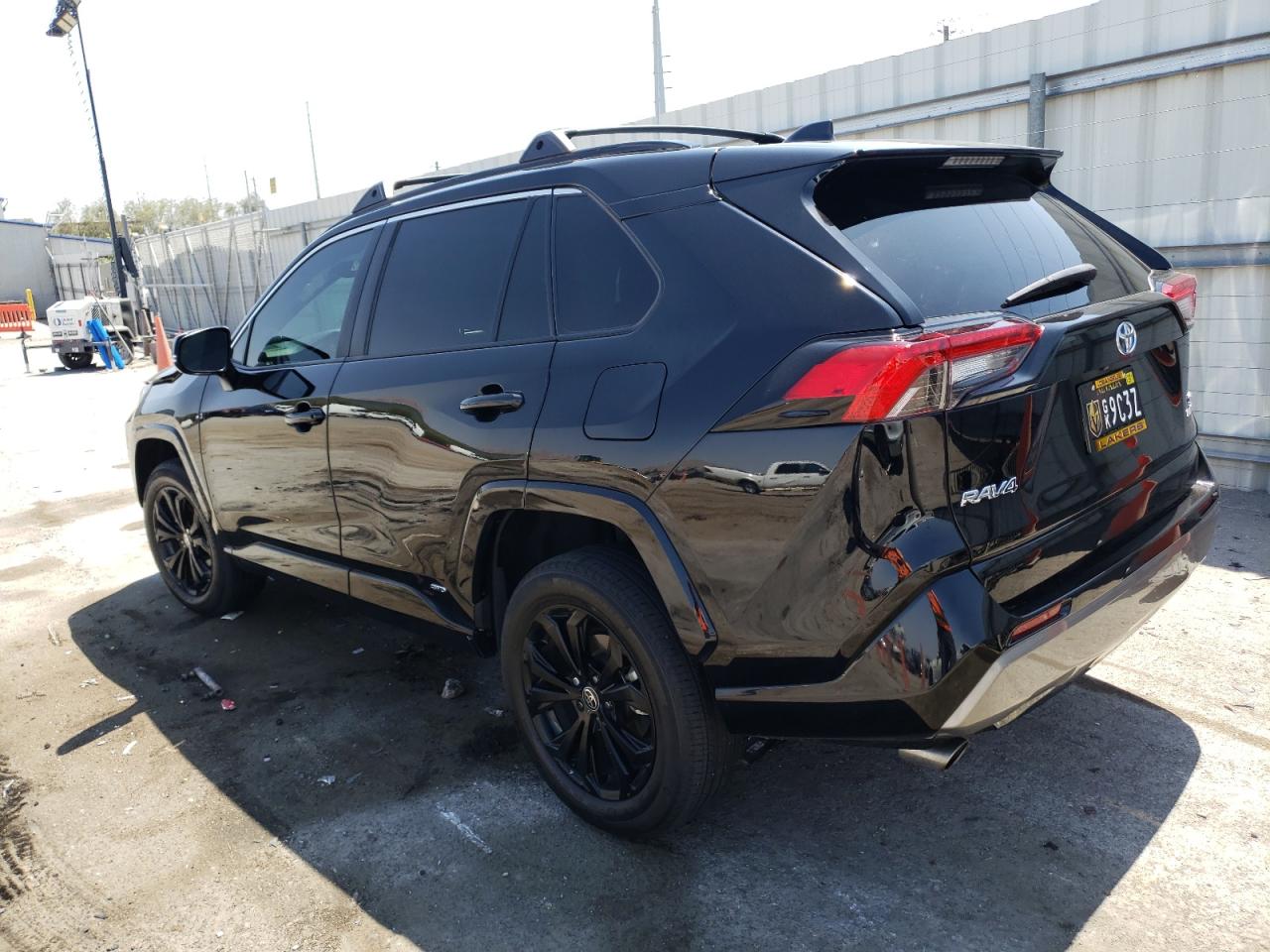TOYOTA RAV4 2022 VIN 101725 photo 2