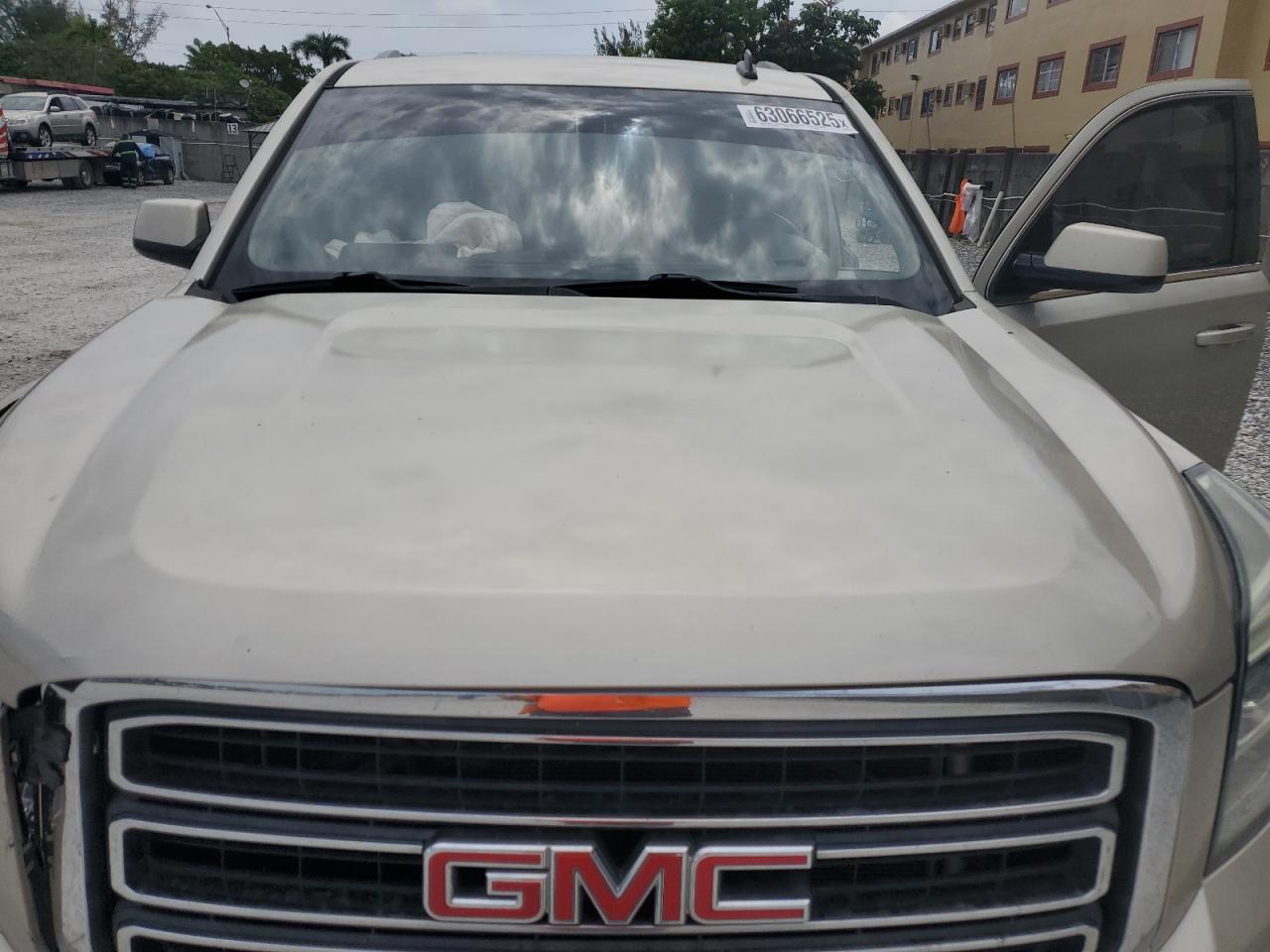 2015 GMC Yukon Slt VIN: 1GKS1BKC6FR268326 Lot: 63066525