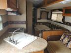 2011 Kutb Premier იყიდება Cahokia Heights-ში, IL - Undercarriage