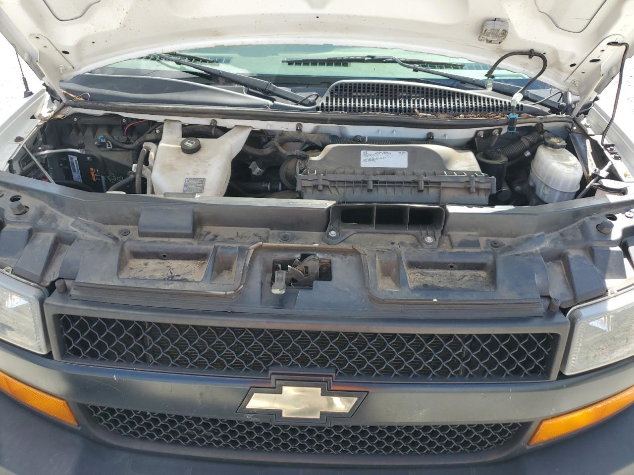 2018 Chevrolet Express G2500 VIN: 1GCWGAFP0J1192211 Lot: 61139665