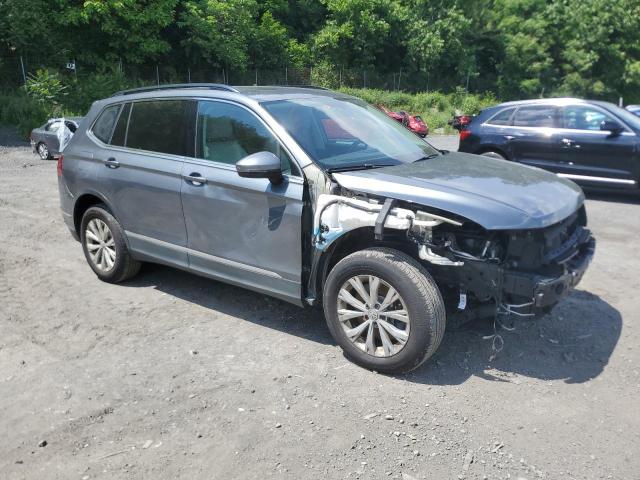  VOLKSWAGEN TIGUAN 2018 Gray