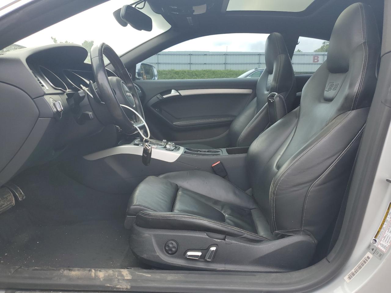 2014 Audi S5 Premium Plus VIN: WAUCGAFRXEA052061 Lot: 61471945