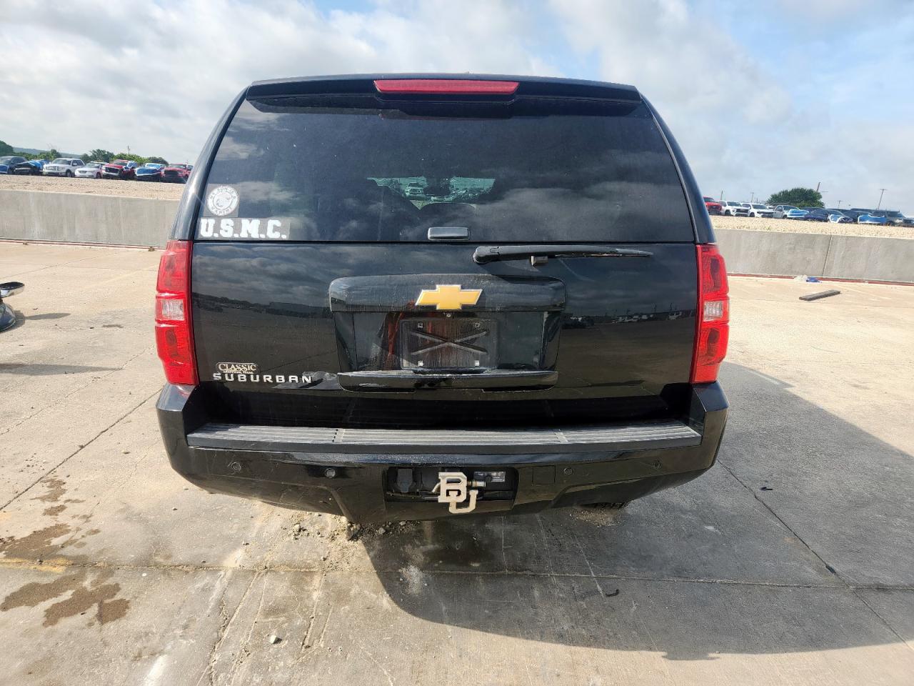1gnscje09er187344 1GNSCJE09ER187344 2014 Chevrolet Suburban C1500 Lt