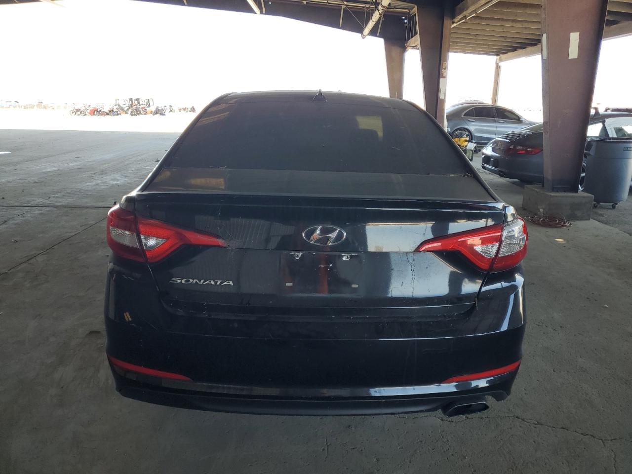 2017 Hyundai Sonata Se VIN: 5NPE24AF4HH533056 Lot: 62693915