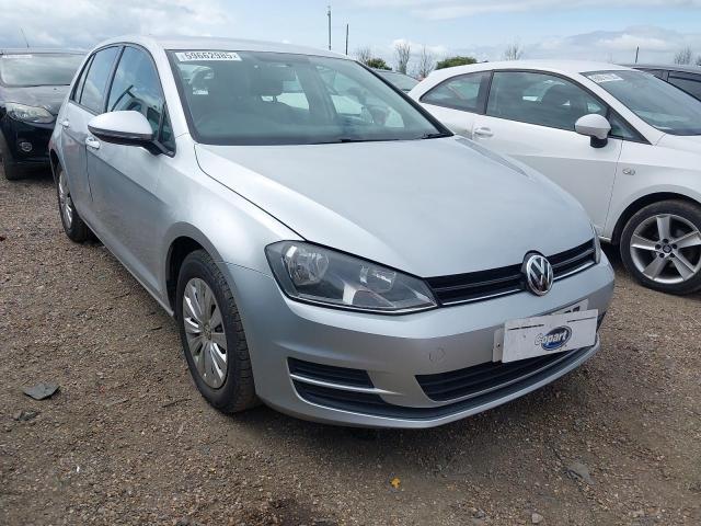 2013 VOLKSWAGEN GOLF S BLU