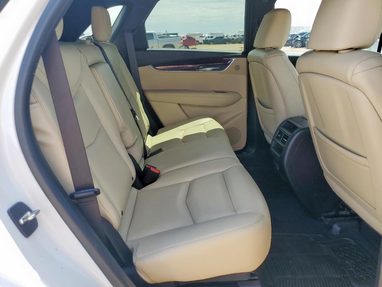 2017 Cadillac Xt5 Luxury VIN: 1GYKNBRSXHZ120030 Lot: 62366895