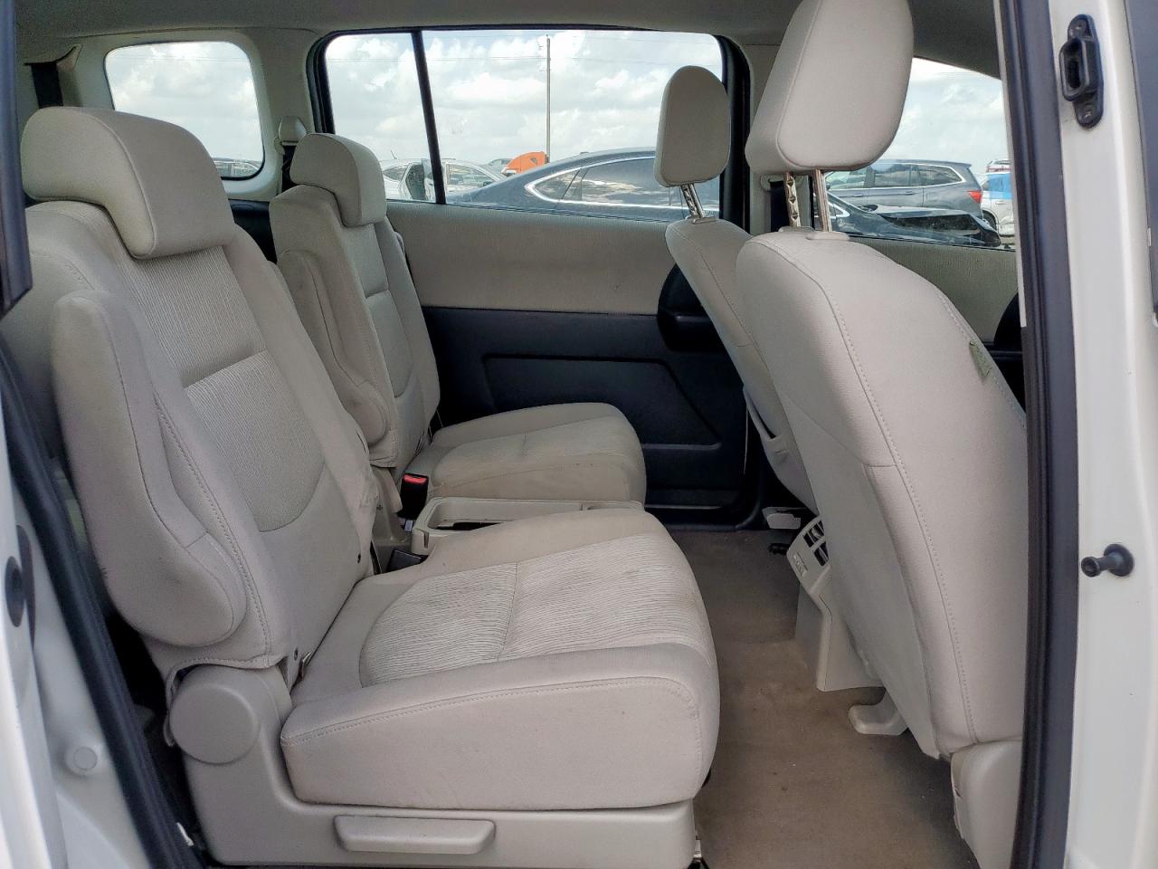 2010 Mazda 5 VIN: JM1CR2W35A0381300 Lot: 61873705
