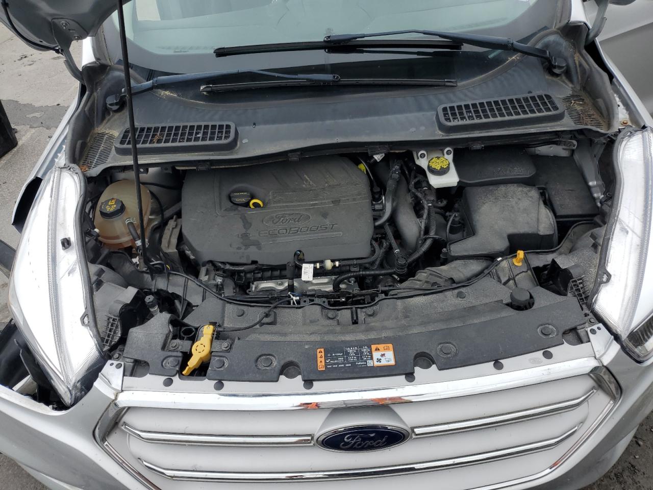 1FMCU0GD0HUD49816 FORD ESCAPE 2017