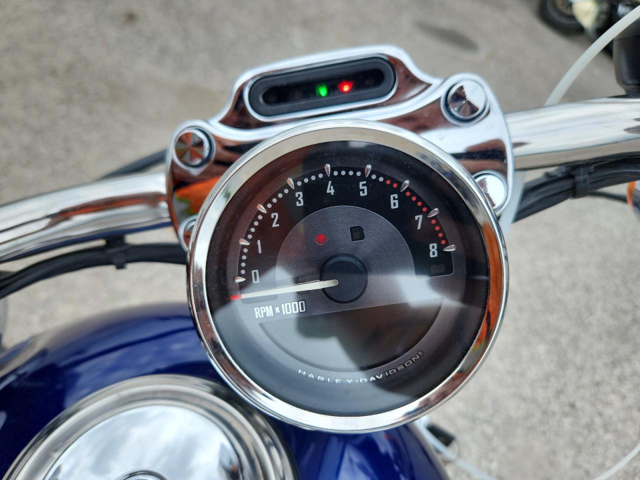 2007 Harley-Davidson Xl1200 C VIN: 1HD1CT3167K424913 Lot: 62886515