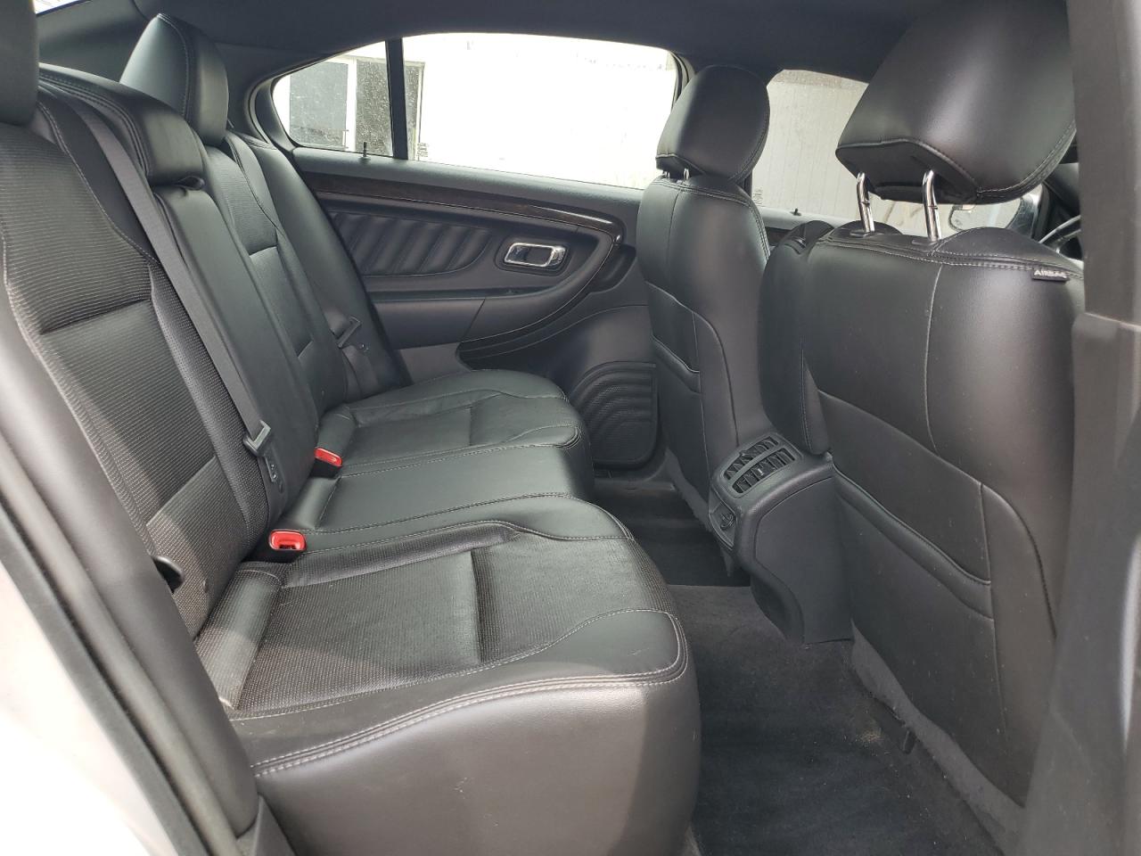 2015 Ford Taurus Limited VIN: 1FAHP2F8XFG116240 Lot: 62754465