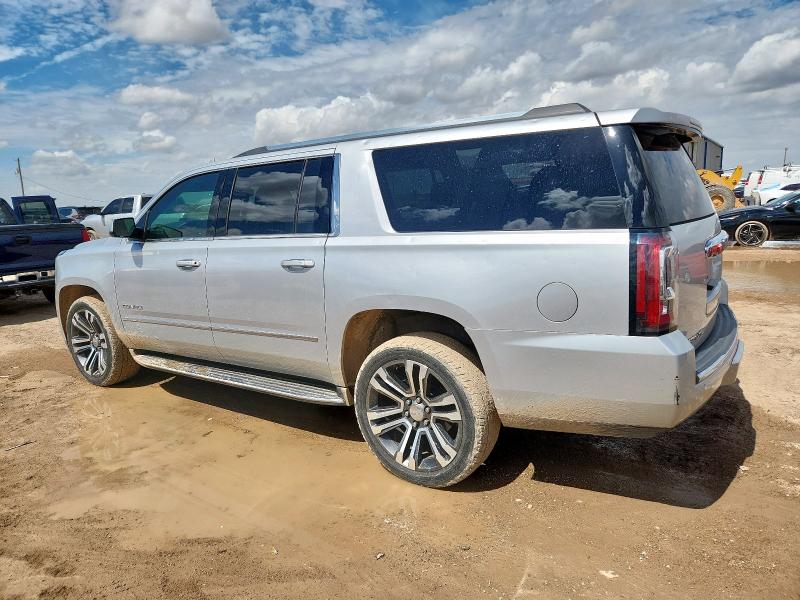  GMC YUKON 2017 Srebrny