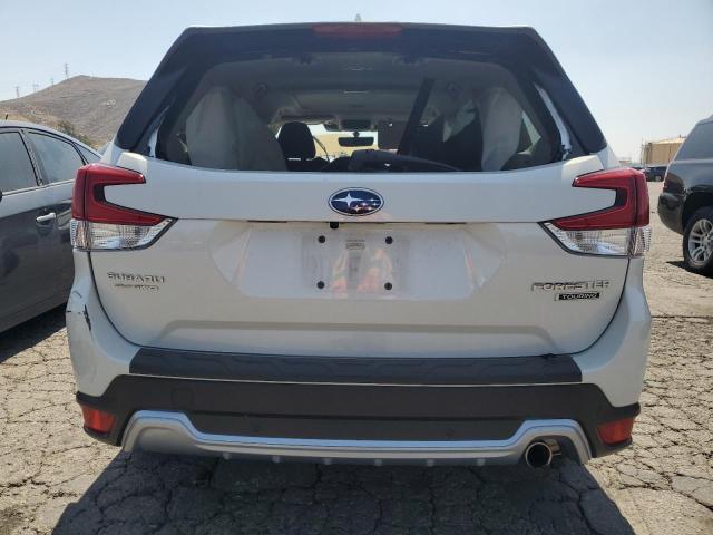  SUBARU FORESTER 2022 Biały