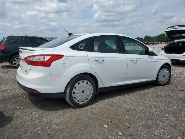 Седани FORD FOCUS 2014 Білий