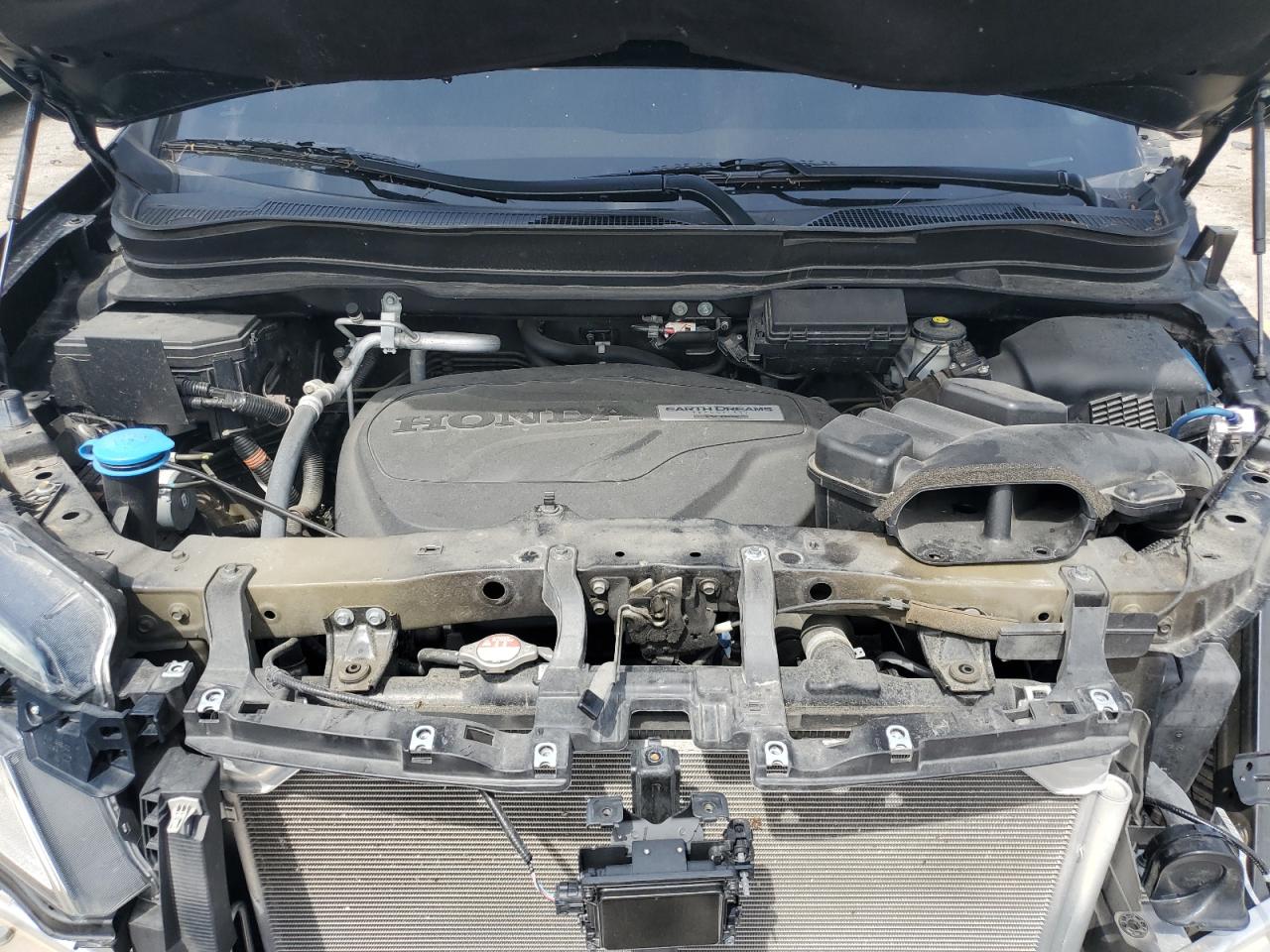 2020 Honda Passport Elite VIN: 5FNYF8H03LB012816 Lot: 60534035