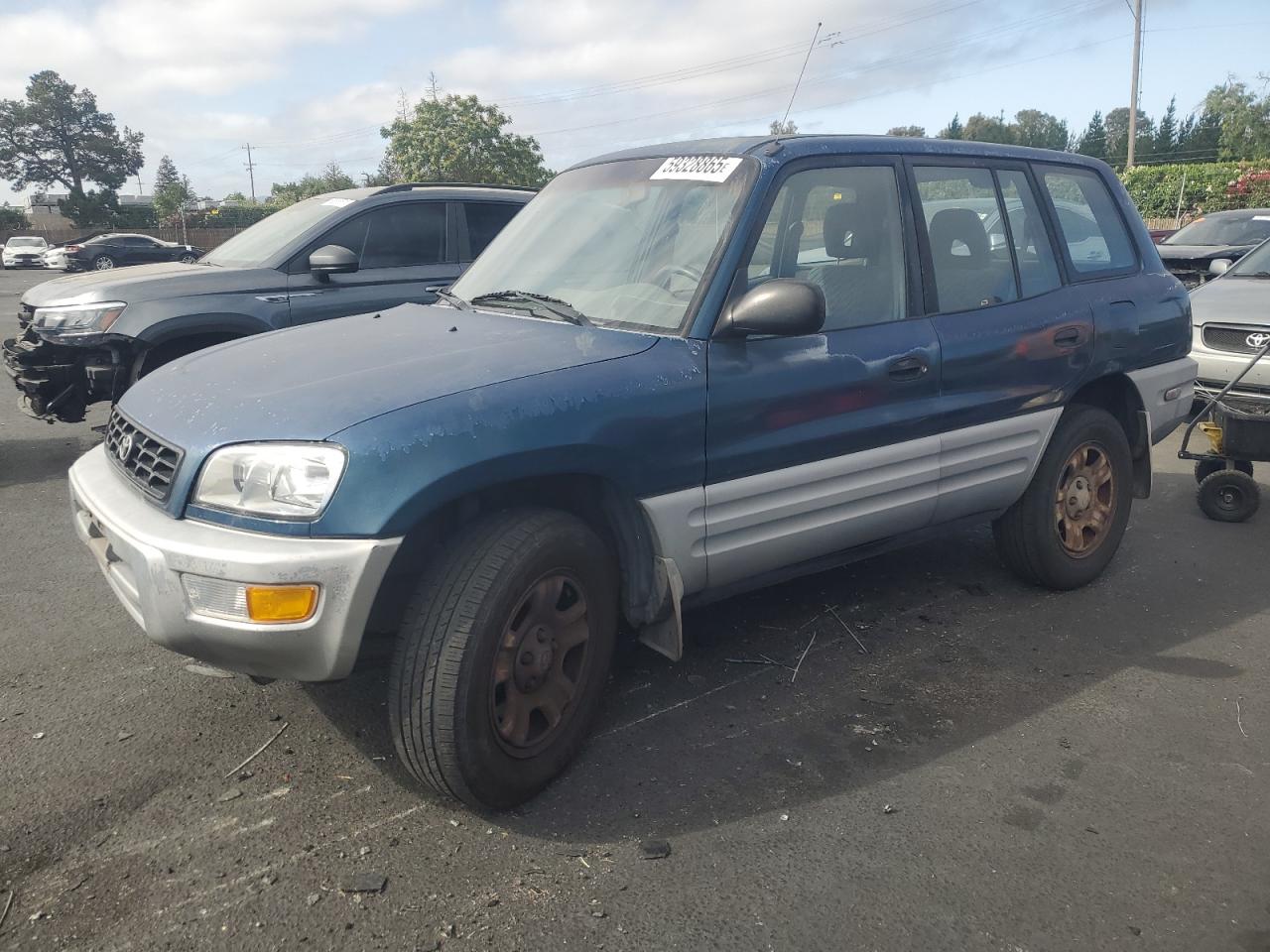 2000 Toyota Rav4 for Sale in San Martin, CA - Rear End
