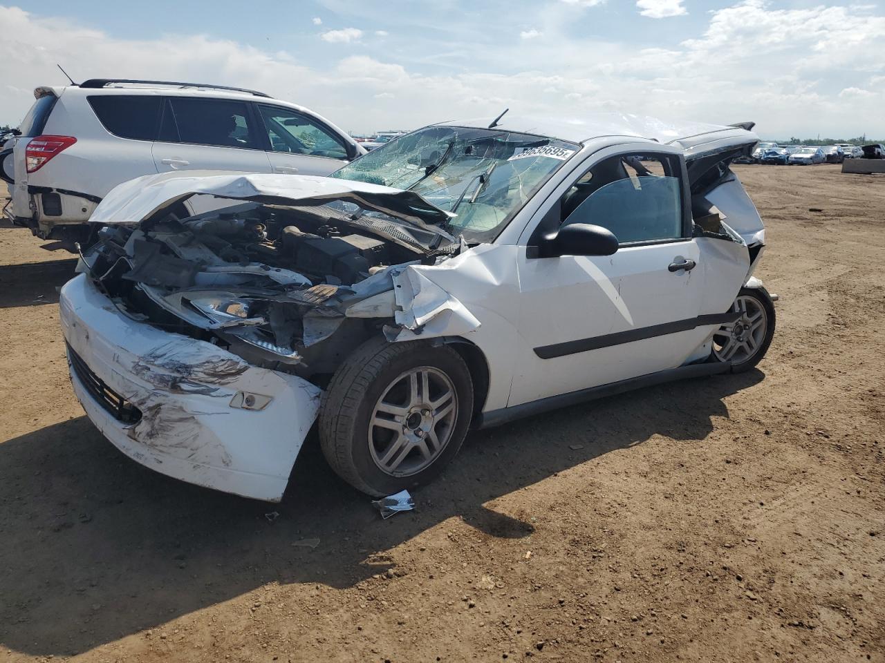 2001 Ford Focus Zx3 للبيع في Brighton، CO - All Over