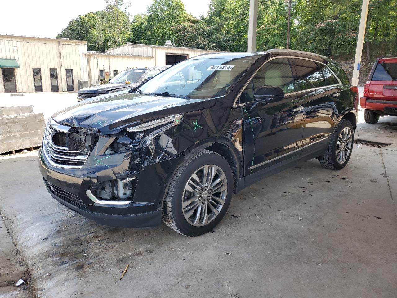 2017 Cadillac Xt5 Premium Luxury for Sale in Hueytown, AL - Front End