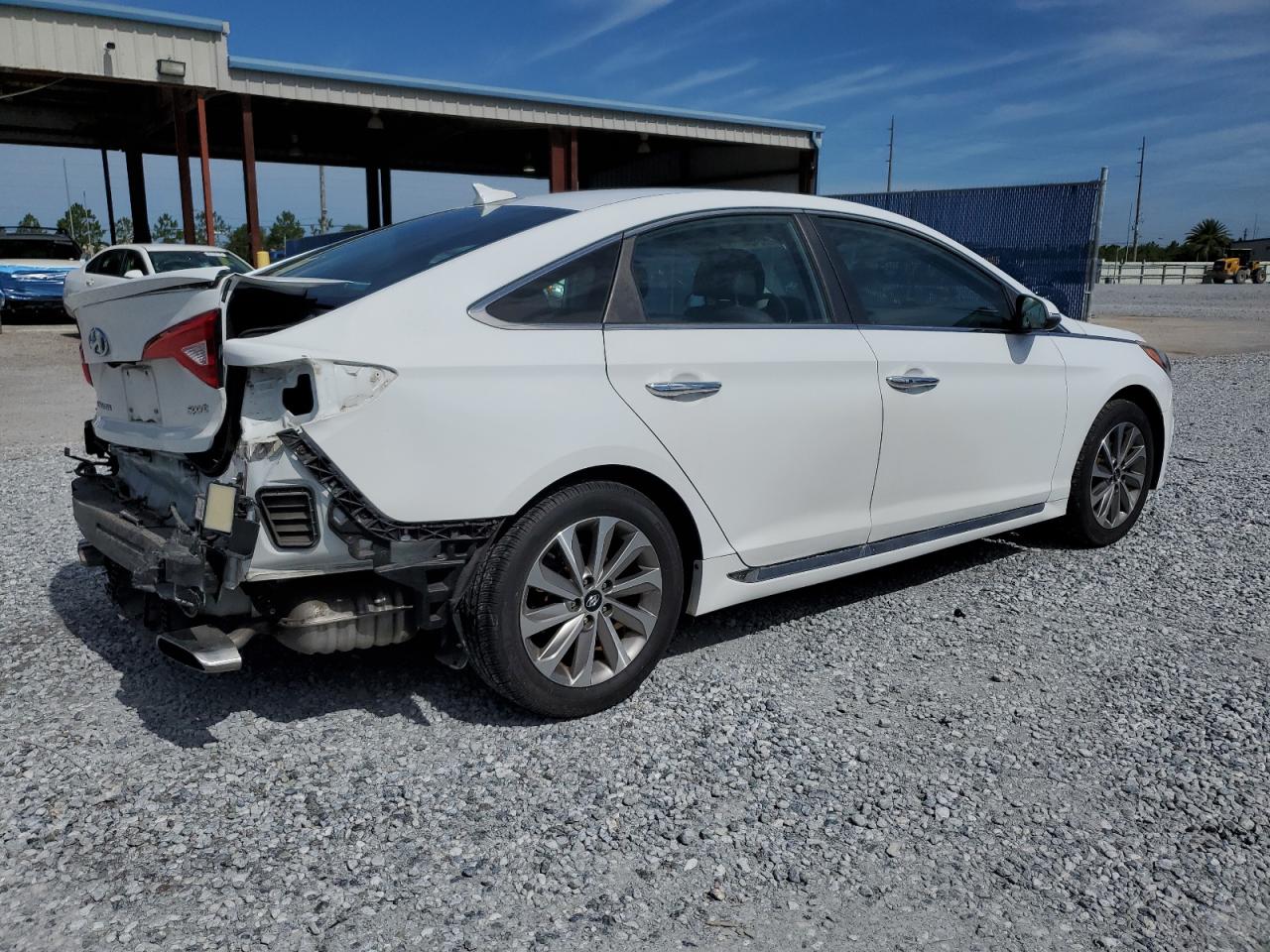 HYUNDAI SONATA 2015 VIN 5NPE34AF5FH078731 photo 3
