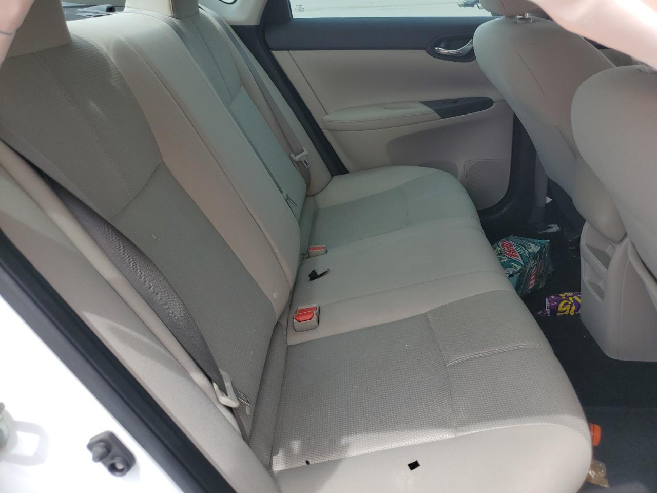3N1AB7AP7HY329463 NISSAN SENTRA 2017