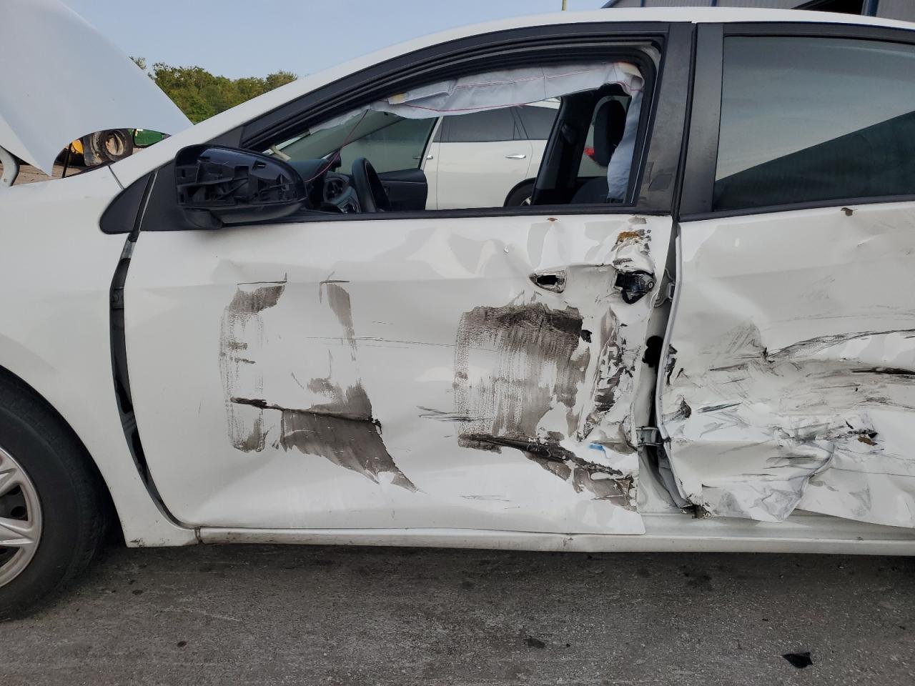 2T1BURHEXGC698392 TOYOTA COROLLA 2016