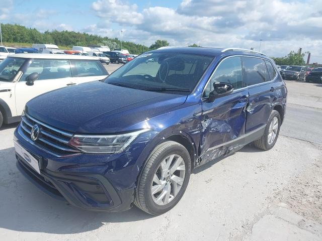 VOLKSWAGEN TIGUAN ALL 2022