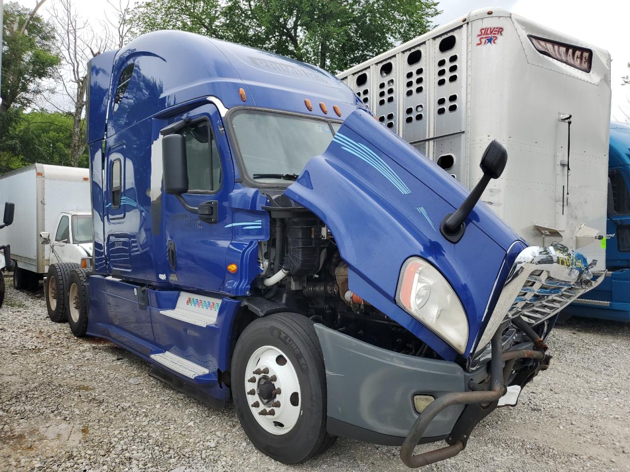 2017 Freightliner Cascadia 125 Semi Truck na sprzedaż w Rogersville, MO - Front End