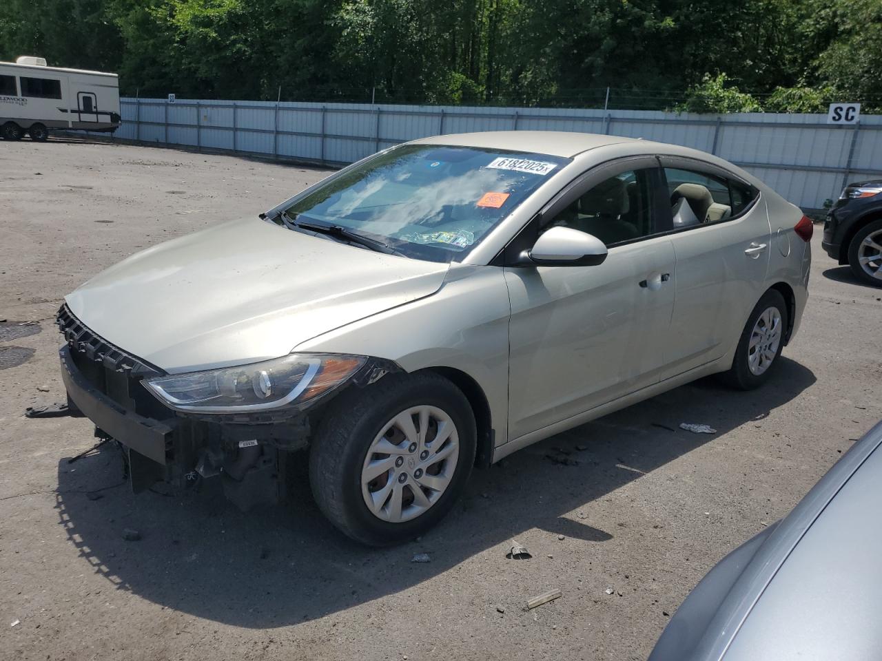 5NPD74LF5HH065588 HYUNDAI ELANTRA Photo 1