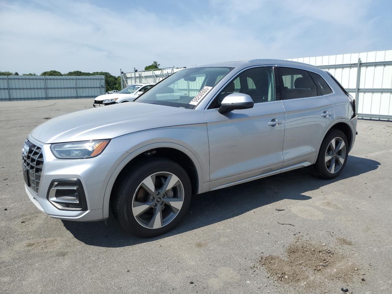 2022 Audi Q5 Premium Plus 40