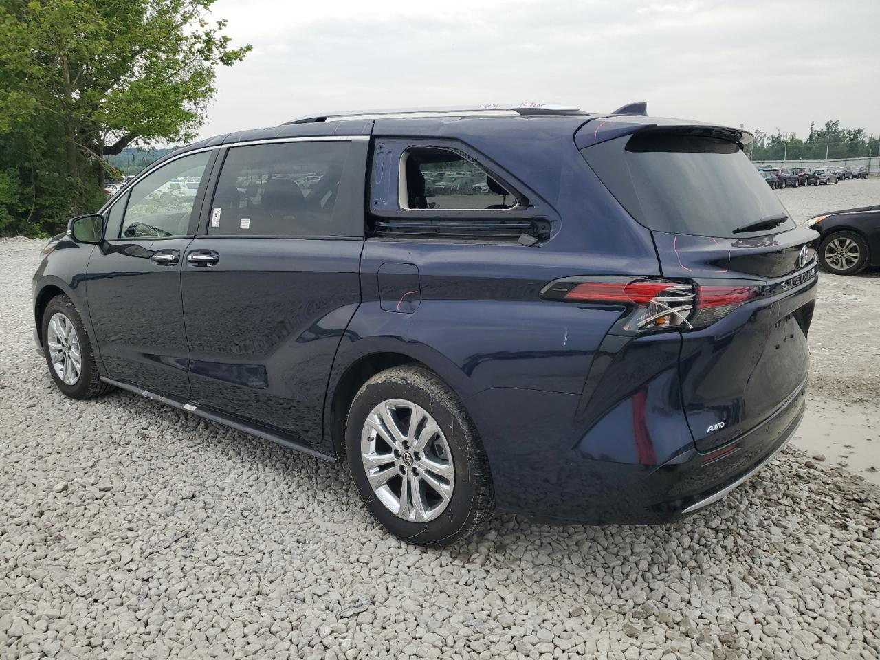 5TDESKFC8RS123648 TOYOTA SIENNA 2024
