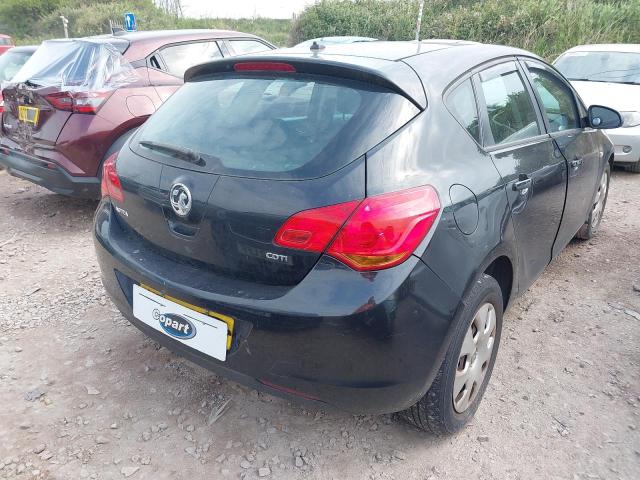 2011 VAUXHALL ASTRA ES C