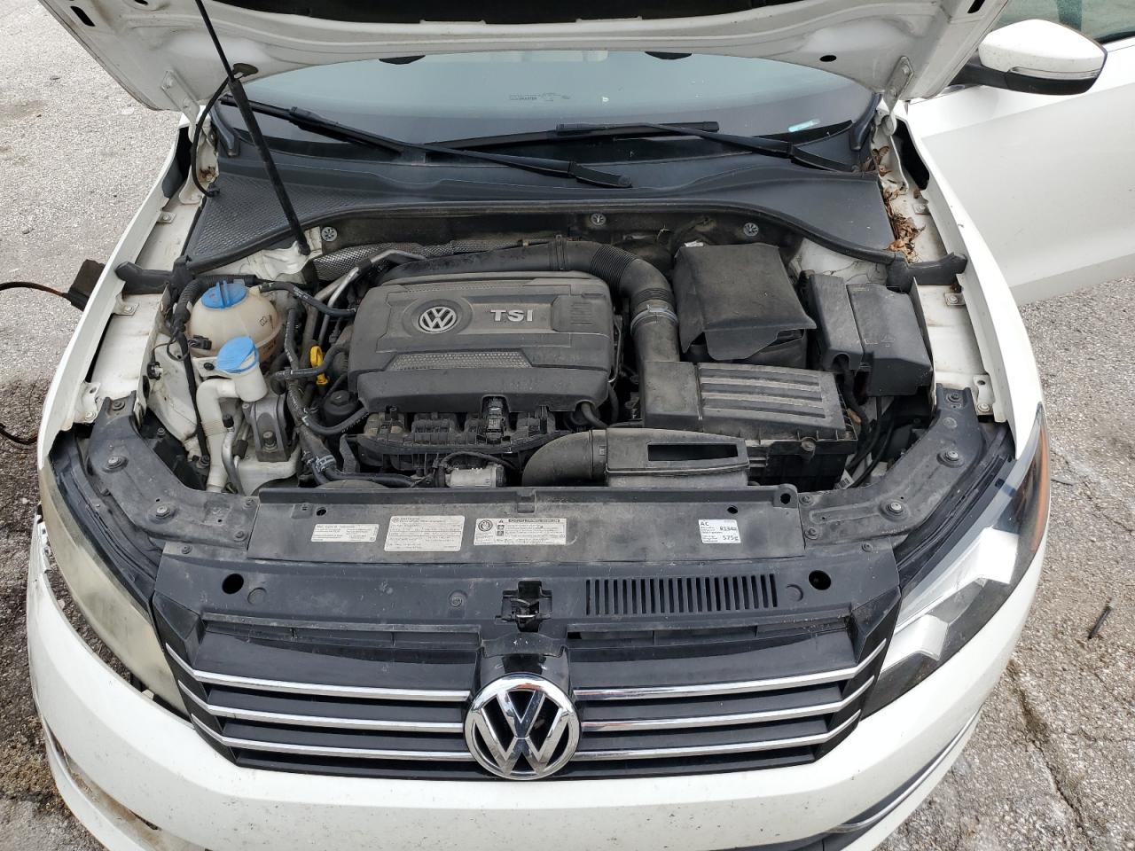 2014 Volkswagen Passat S VIN: 1VWAS7A31EC026092 Lot: 61245505