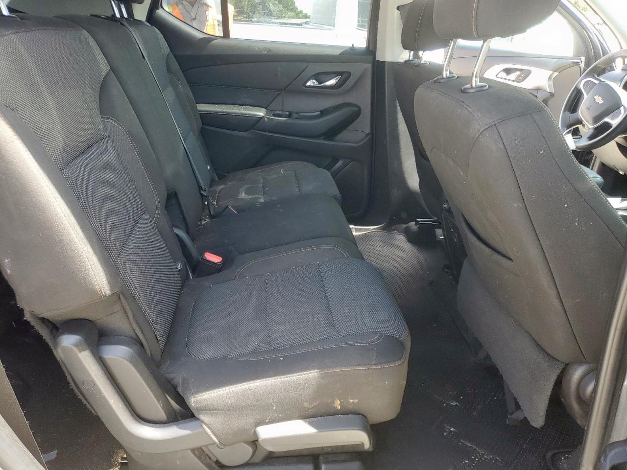 2019 Chevrolet Traverse Ls VIN: 1GNERFKW1KJ123570 Lot: 63092235