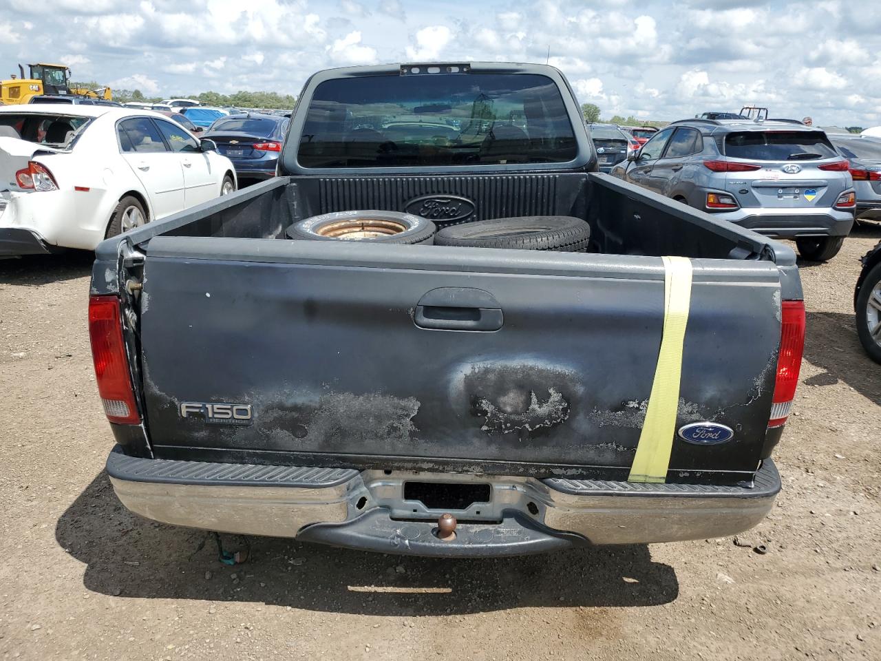 2001 Ford F150 VIN: 1FTZX1721YKB06327 Lot: 62751615