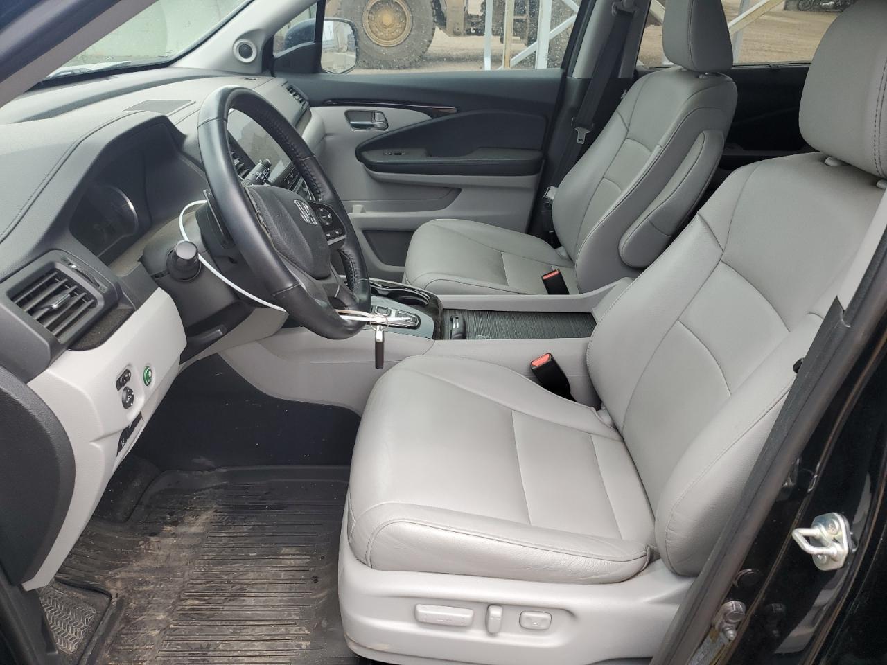 2019 Honda Pilot Touring VIN: 5FNYF6H69KB092985 Lot: 69071955