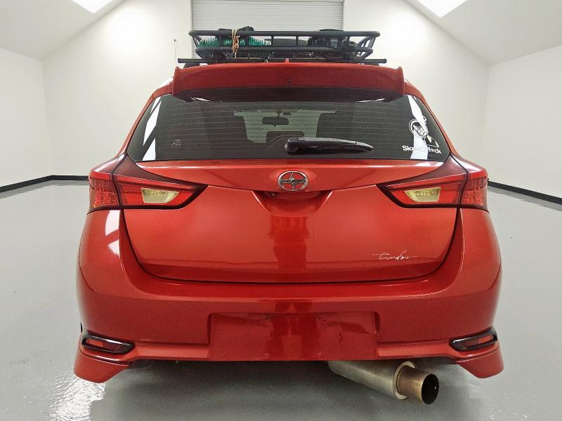  TOYOTA SCION 2016 Bordowy