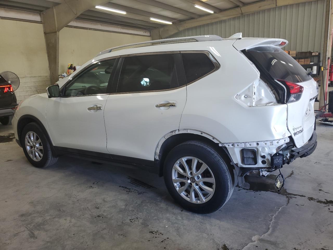 2017 Nissan Rogue Sv VIN: 5N1AT2MV0HC884296 Lot: 62389835