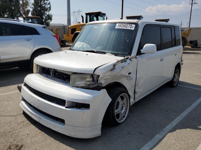 2004 Toyota Scion Xb