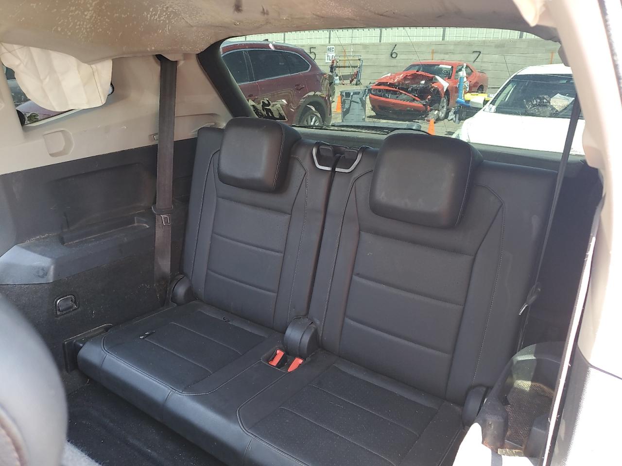 VOLKSWAGEN TIGUAN 2018 VIN 3VV3B7AX3JM005057 photo 10