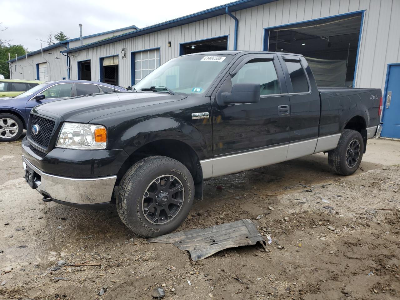 2006 Ford F150 5.4L продається в Candia, NH - Rear End