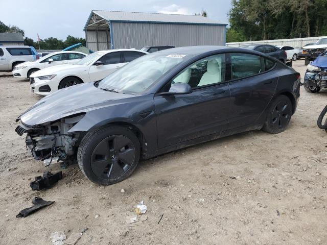  TESLA MODEL 3 2023 Серый